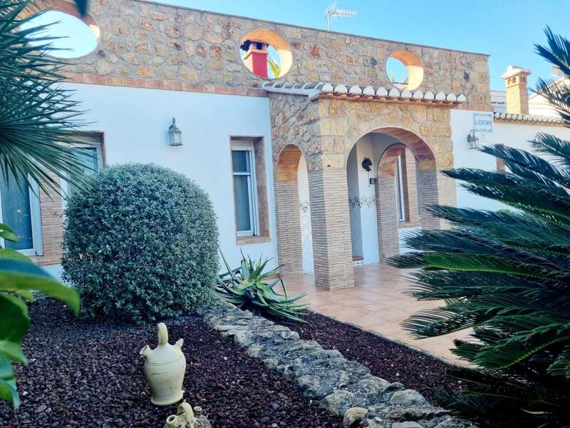 12 slaapkamer Villa Te koop