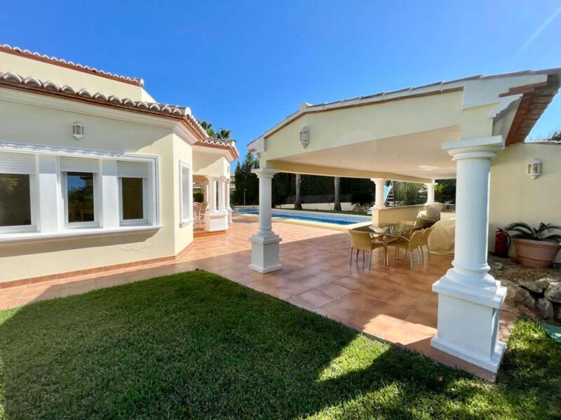7 chambre Villa à vendre