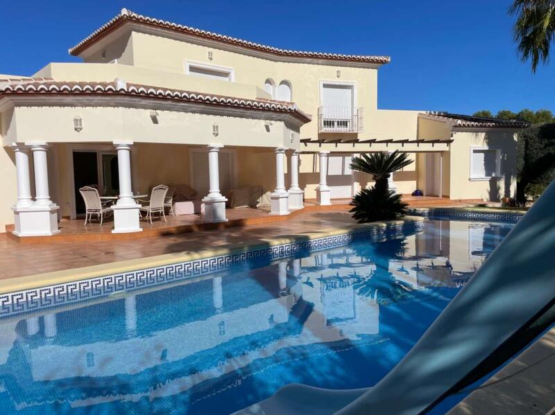 7 chambre Villa à vendre