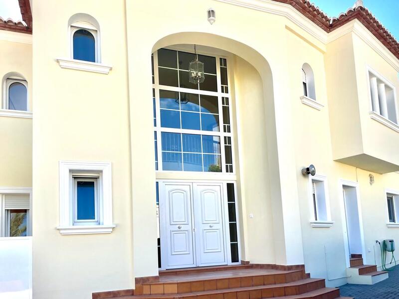 7 chambre Villa à vendre