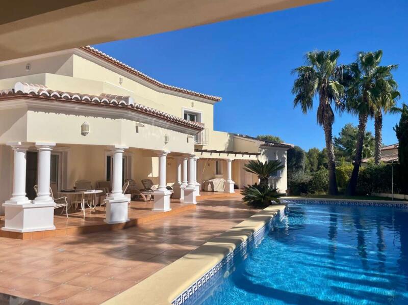 7 chambre Villa à vendre