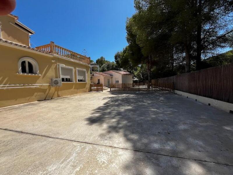6 Cuarto Villa en venta