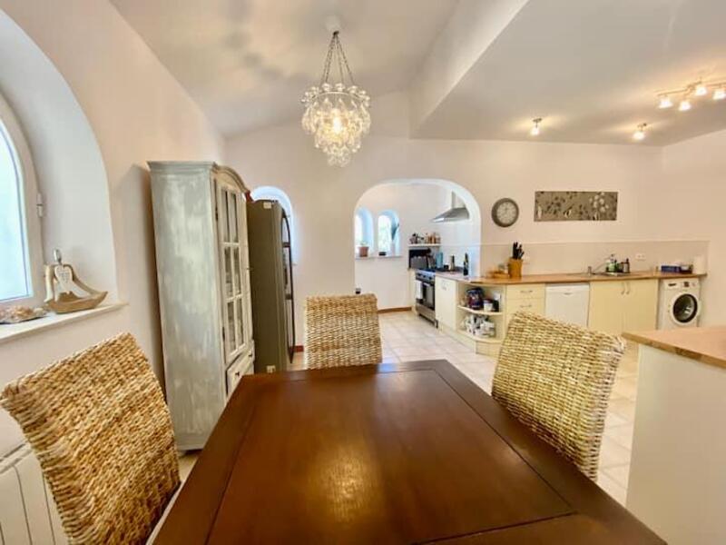 6 Cuarto Villa en venta