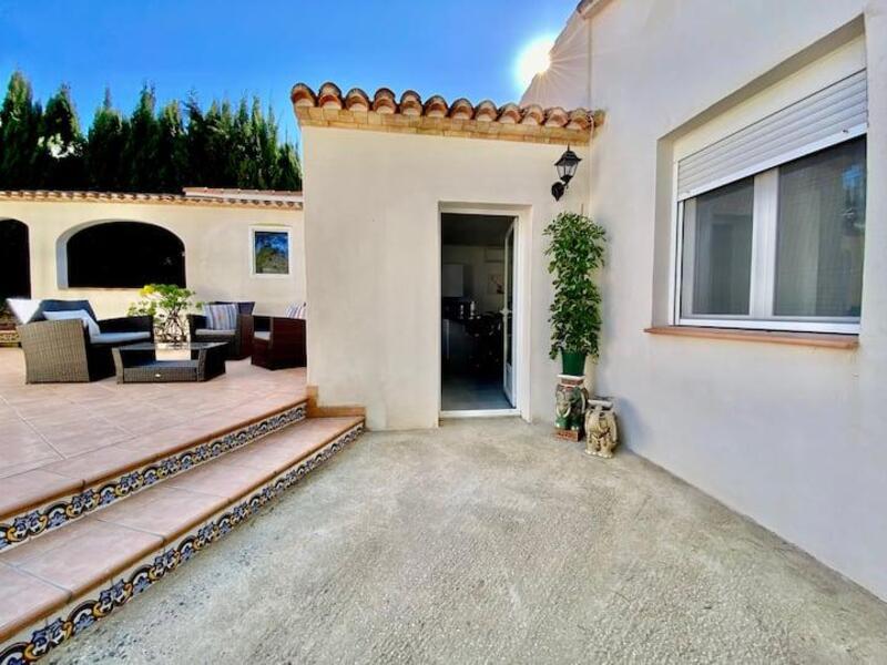 6 Cuarto Villa en venta