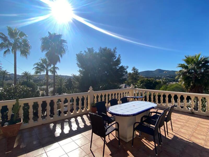 4 Cuarto Villa en venta