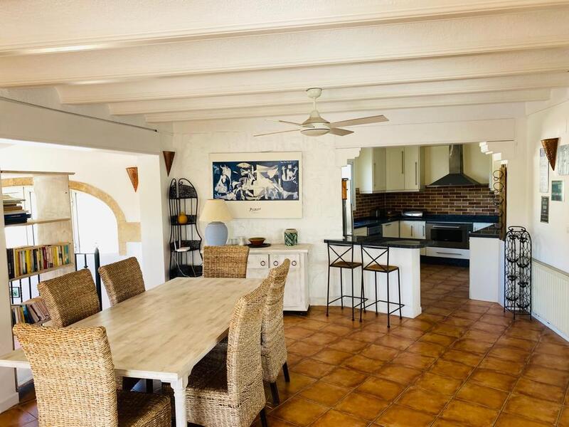 4 Cuarto Villa en venta
