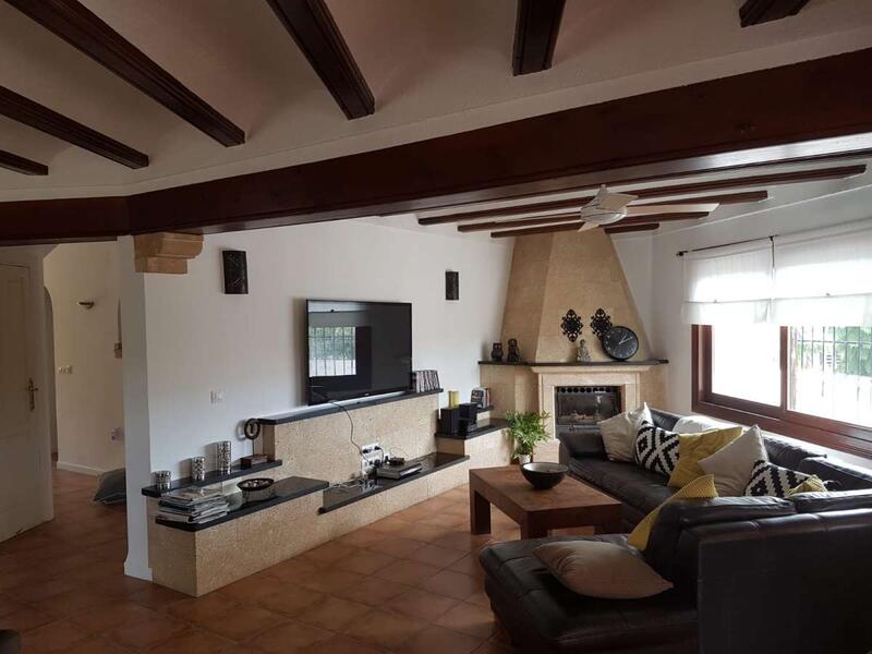 4 Cuarto Villa en venta