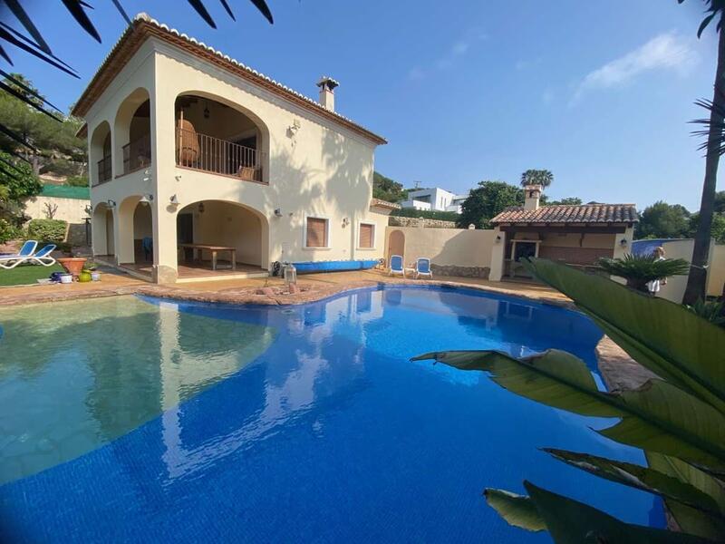 Villa à vendre dans Moraira, Alicante