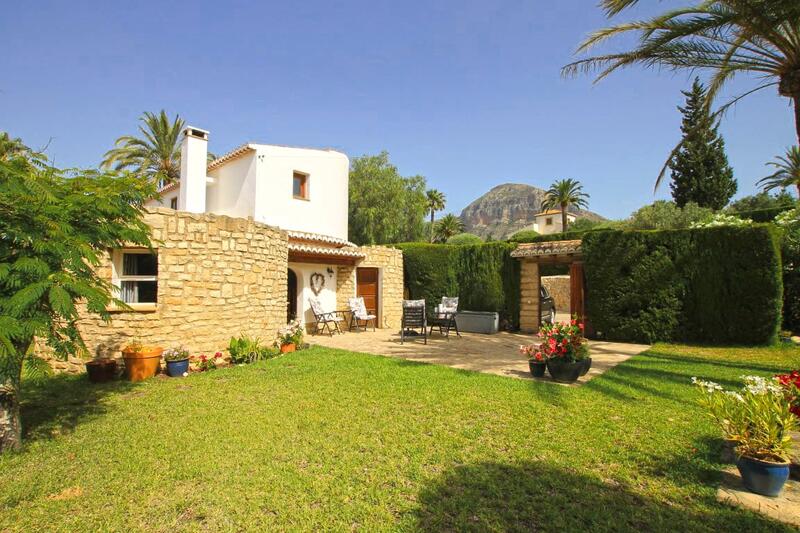 10 chambre Villa à vendre