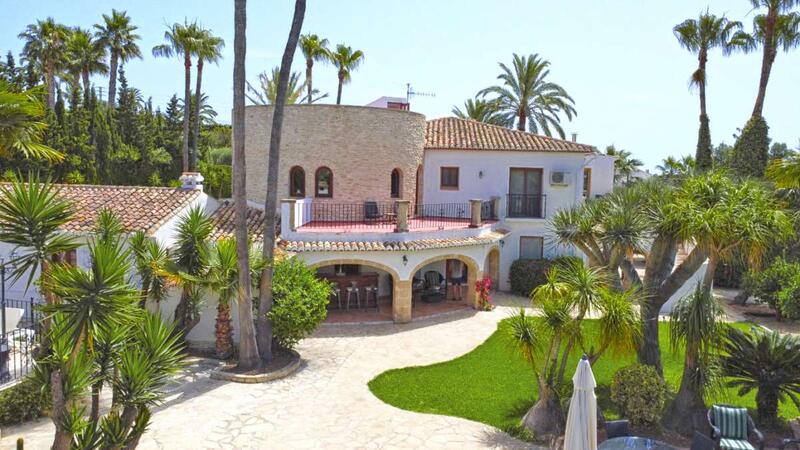 10 chambre Villa à vendre