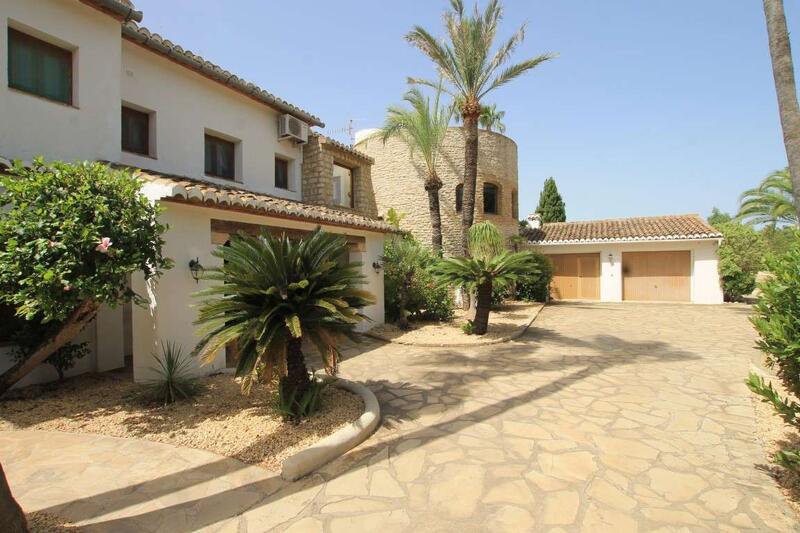 10 chambre Villa à vendre
