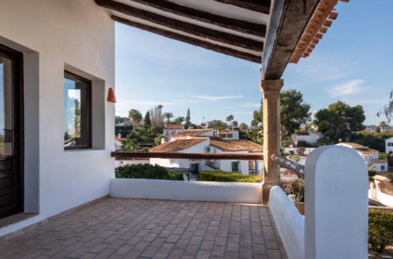 4 Schlafzimmer Villa zu verkaufen