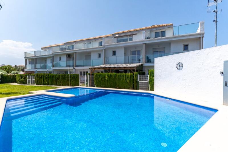 4 Cuarto Adosado en venta
