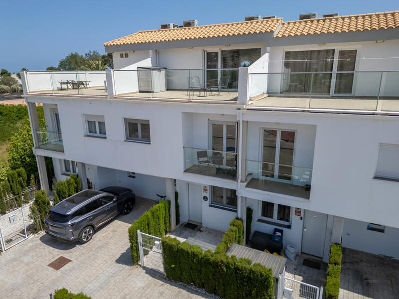 4 Cuarto Adosado en venta
