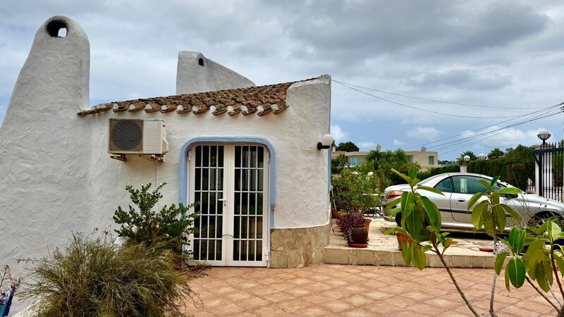 5 bedroom Villa for sale