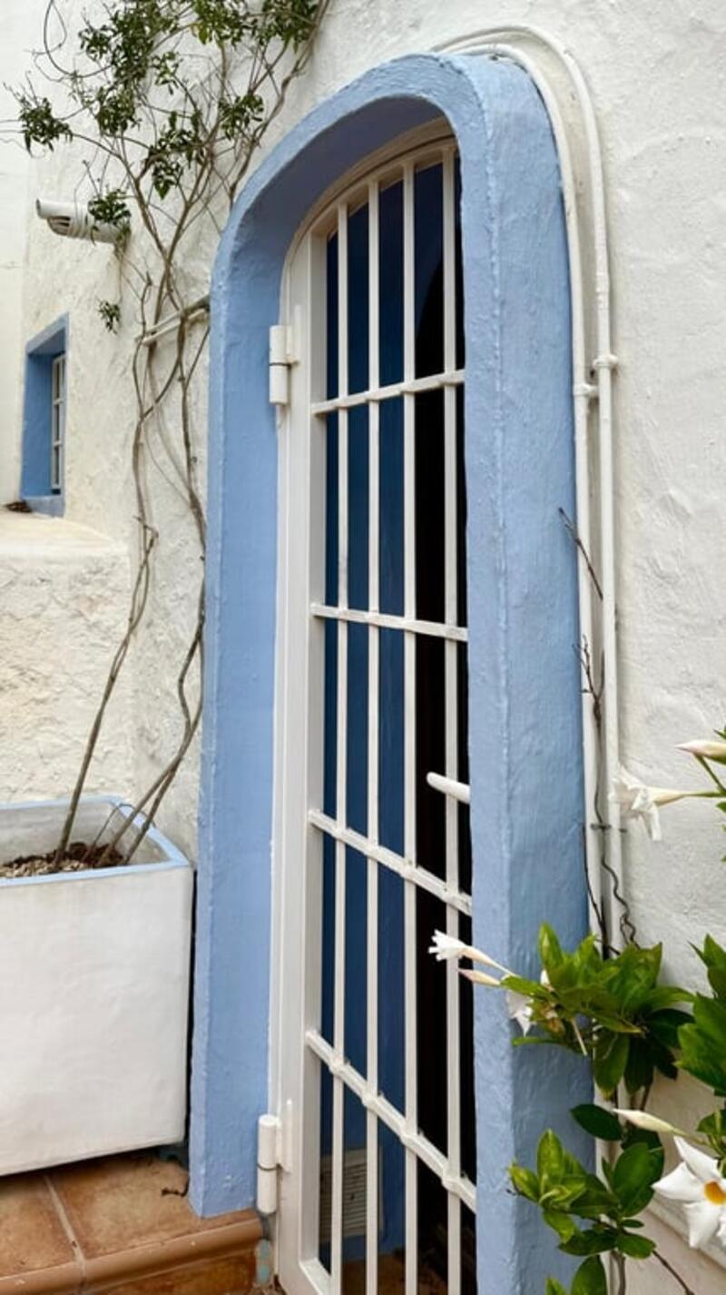 5 bedroom Villa for sale