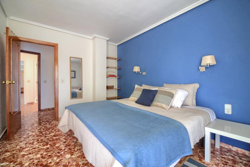 3 bedroom Apartment for Long Term Rent
