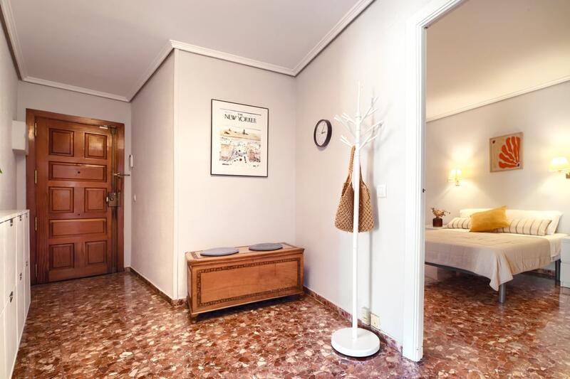 3 bedroom Apartment for Long Term Rent