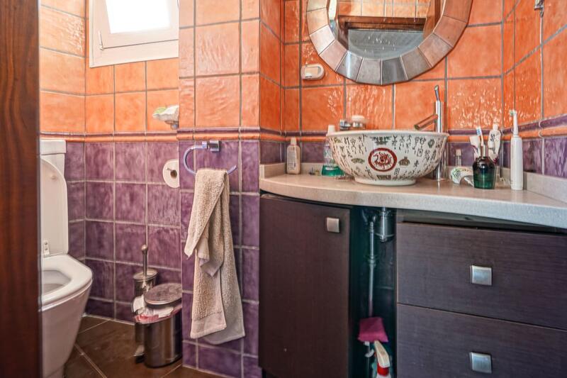 5 bedroom Apartment for sale