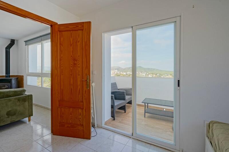 2 bedroom Country House for sale