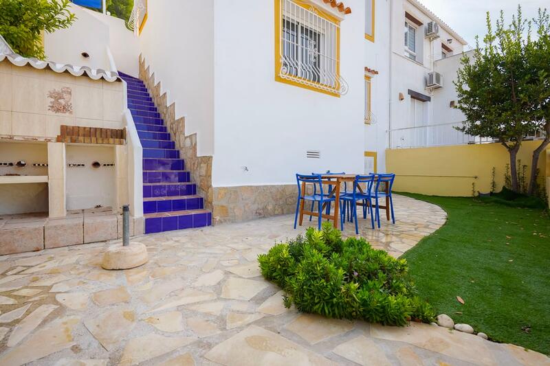 2 bedroom Country House for sale