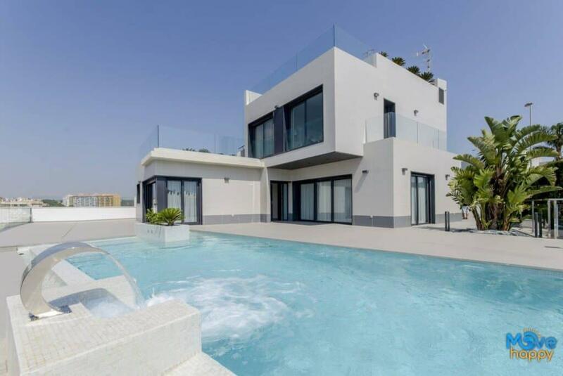 Villa for sale in Campoamor, Alicante