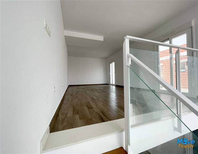 3 bedroom Townhouse for sale