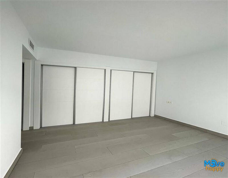 3 bedroom Townhouse for sale