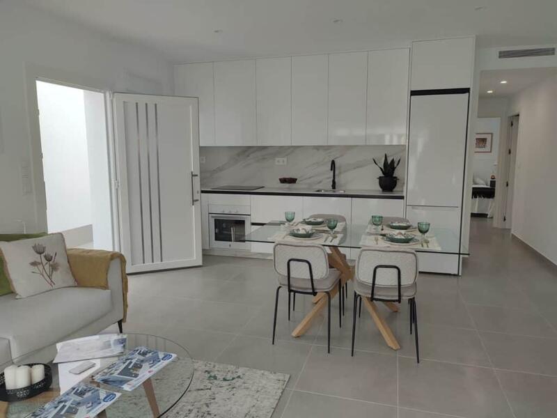 3 slaapkamer Appartement Te koop