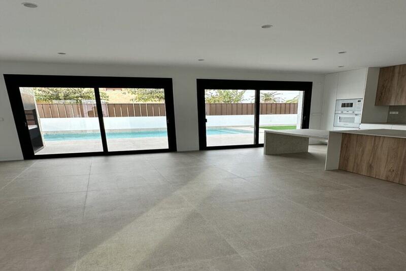 3 slaapkamer Villa Te koop