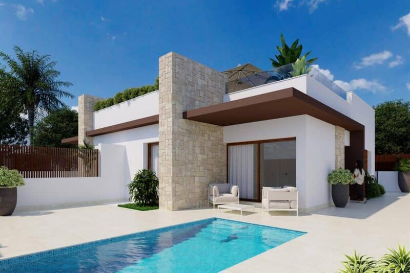 Villa til salgs i Vistabella Golf, Alicante