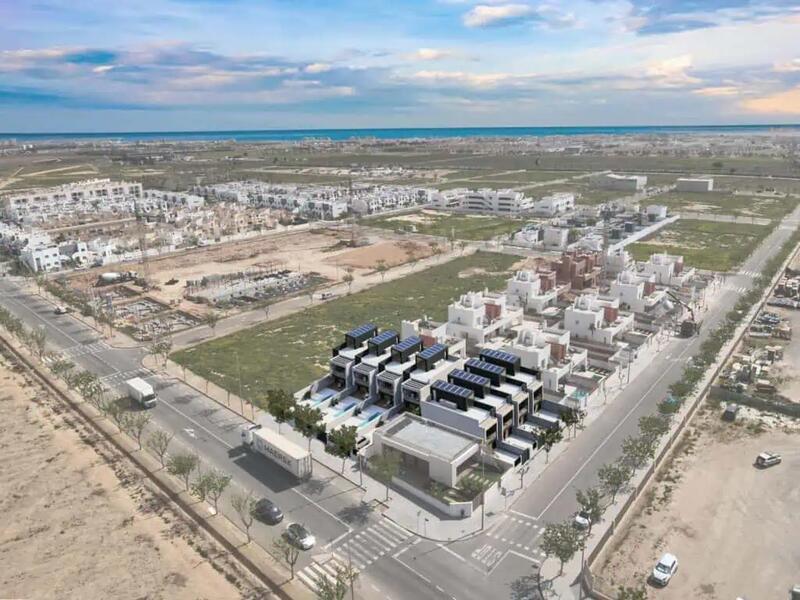 3 bedroom Townhouse for sale