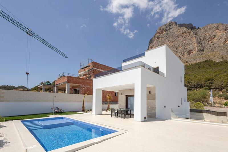 Villa til salg i Polop, Alicante