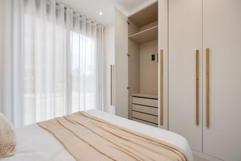 2 slaapkamer Appartement Te koop 2 slaapkamer Appartement Te koop
