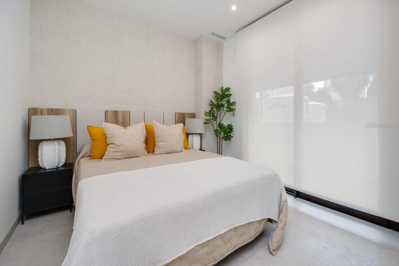 2 slaapkamer Appartement Te koop 2 slaapkamer Appartement Te koop