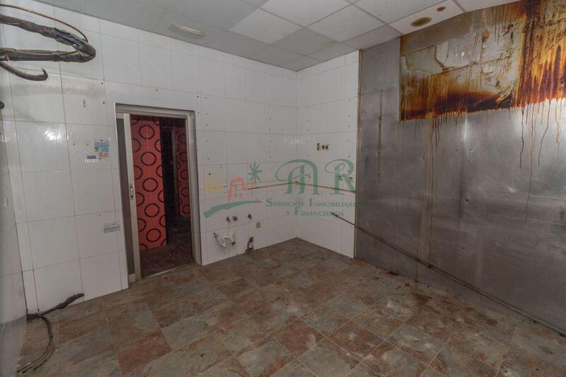 2 bedroom Commercial Property for Long Term Rent