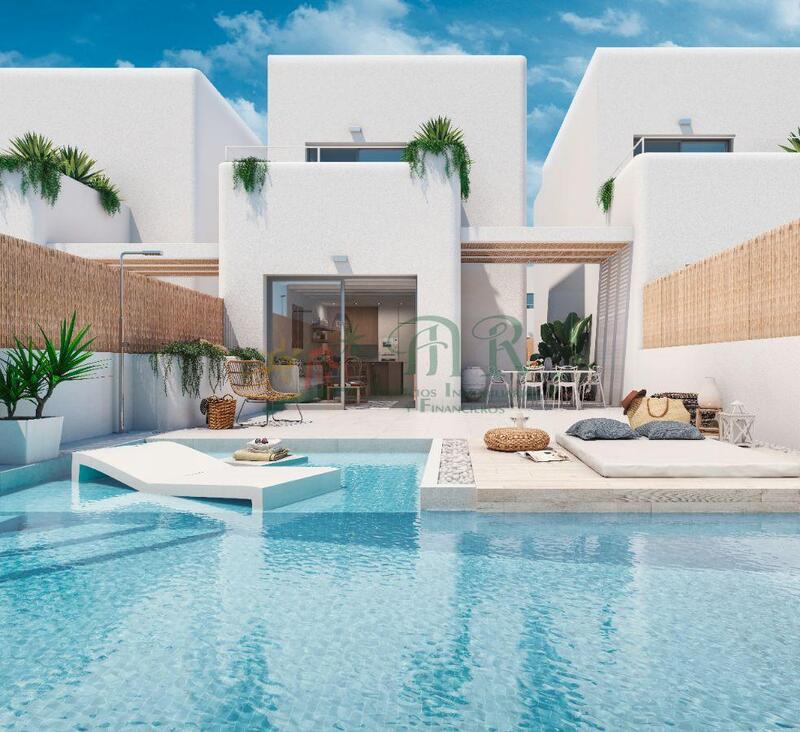 Villa Te koop in San Fulgencio, Alicante