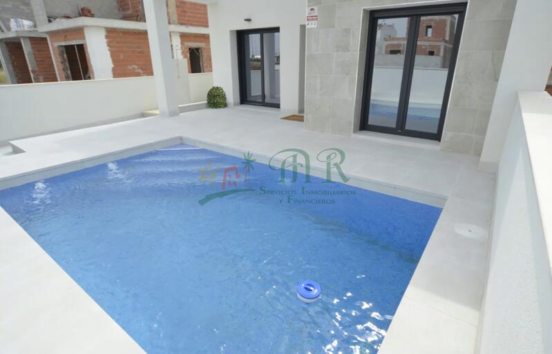 2 Cuarto Villa en venta