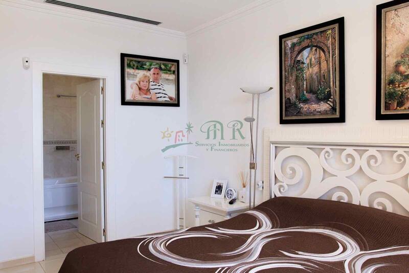 5 Schlafzimmer Villa zu verkaufen