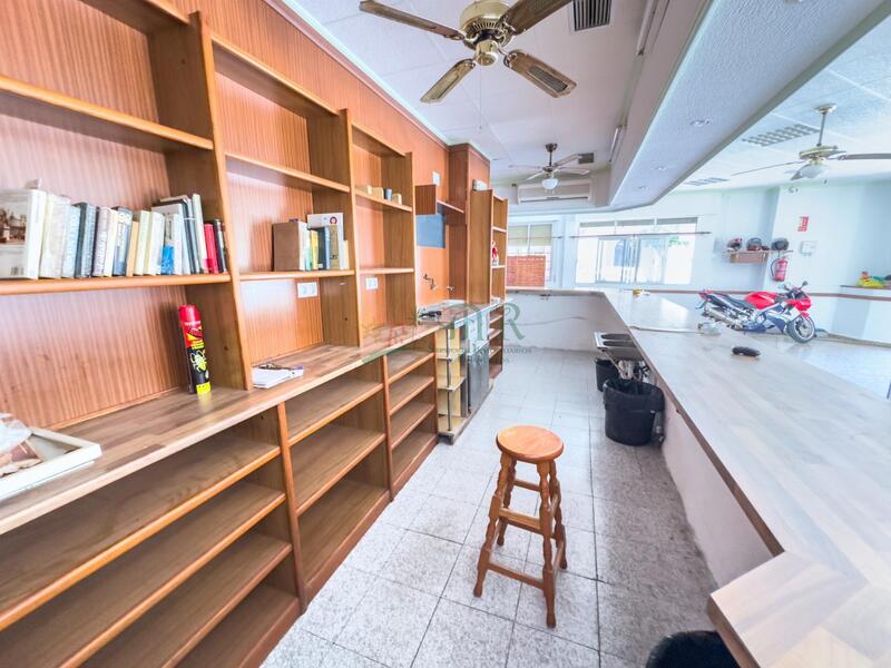 3 slaapkamer Commercieel vastgoed Te koop