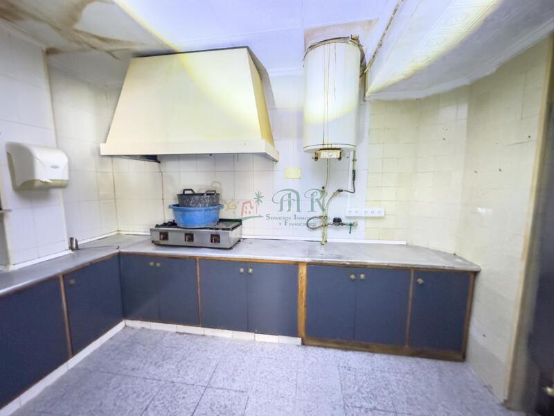 3 slaapkamer Commercieel vastgoed Te koop