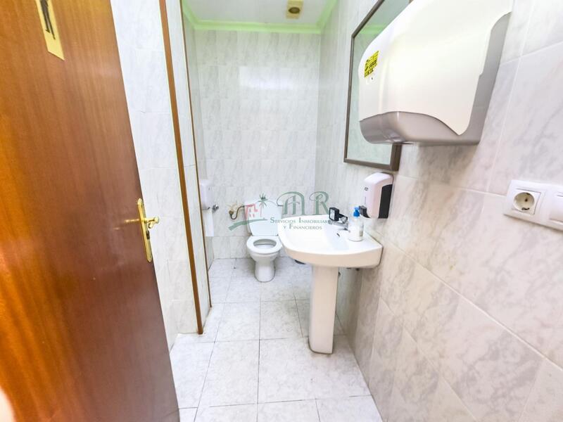 3 slaapkamer Commercieel vastgoed Te koop