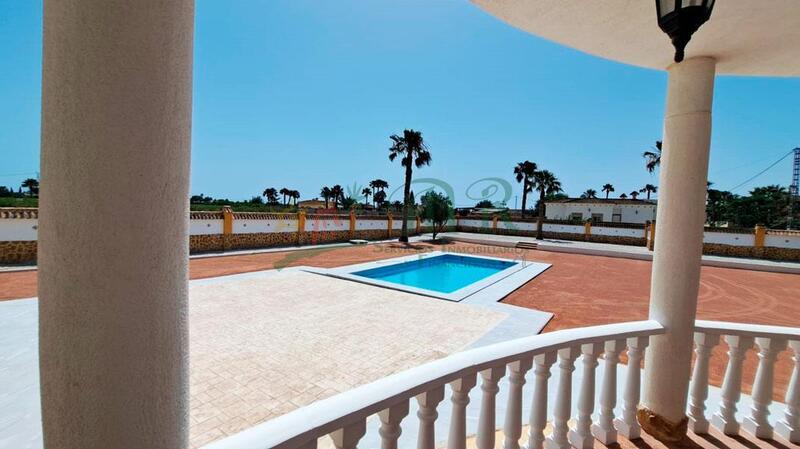 3 slaapkamer Villa Te koop