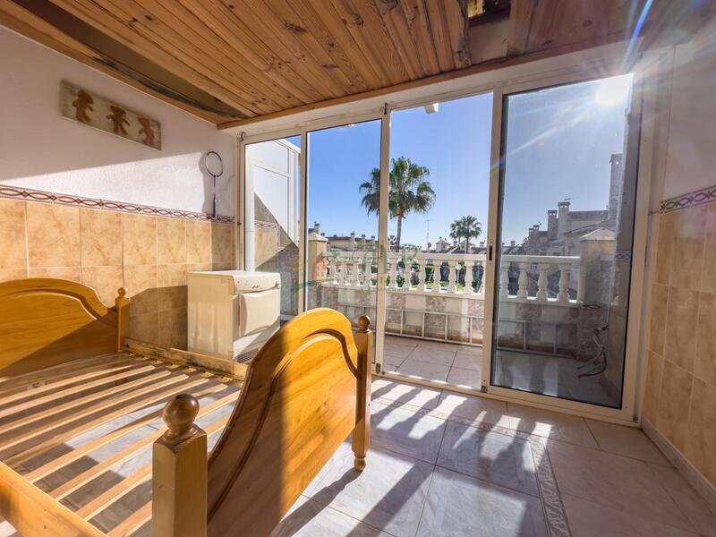3 bedroom Country House for sale