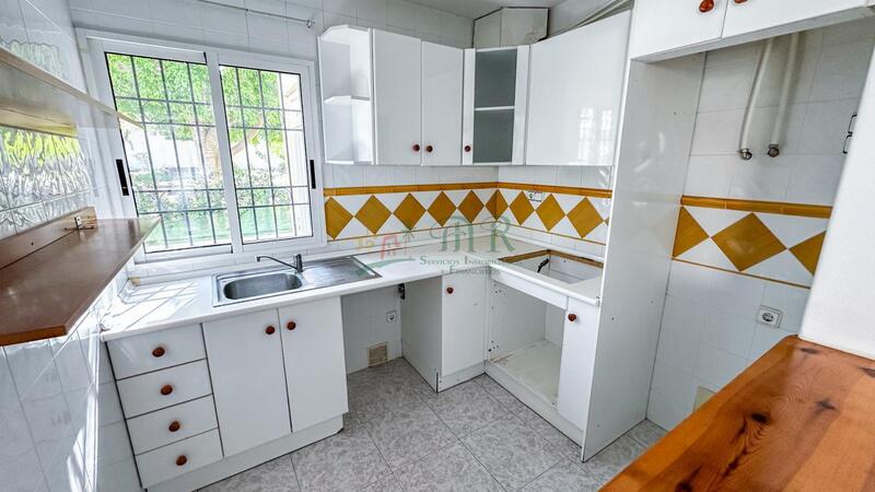 3 slaapkamer Landhuis Te koop