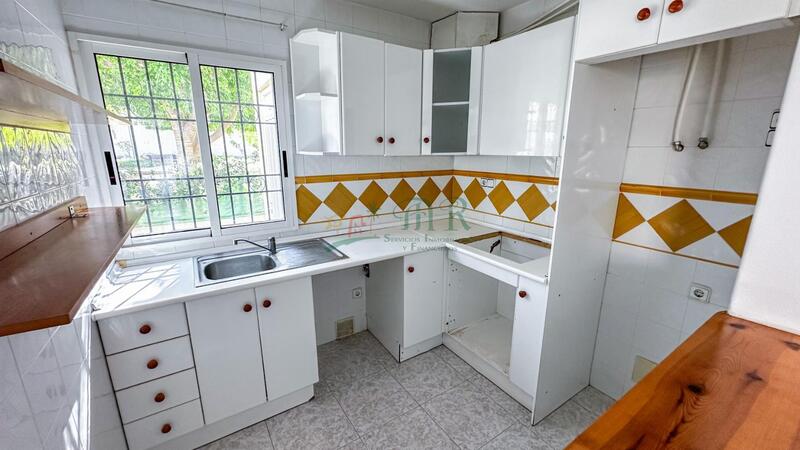 3 slaapkamer Landhuis Te koop