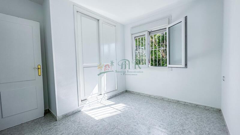 3 slaapkamer Landhuis Te koop