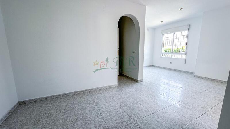 3 slaapkamer Landhuis Te koop