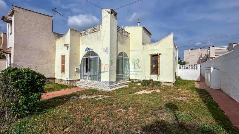 Rekkehus til salgs i Orihuela Costa, Alicante