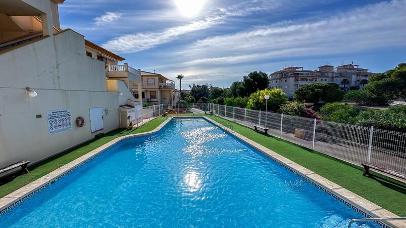 2 bedroom Villa for sale